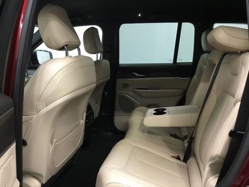 Used 2023 Jeep Grand Cherokee Limited w/ Trailer Tow Prep Group (B) image 13