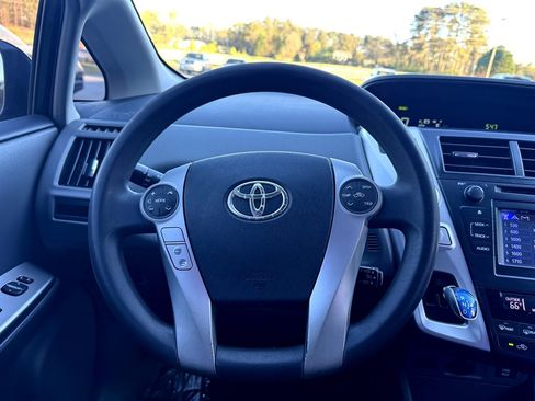 Used 2012 Toyota Prius V Two FWD image 14