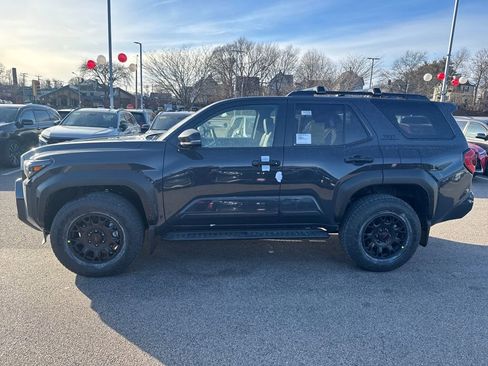 New 2026 Toyota 4Runner TRD Off-Road Premium image 4