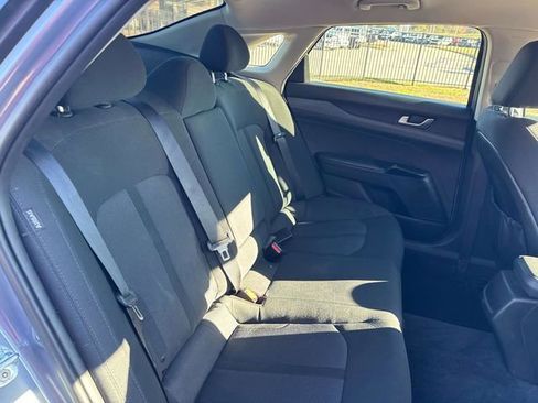 Used 2022 Kia K5 LXS image 16