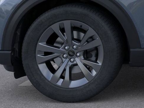 New 2026 Ford Explorer Active image 19