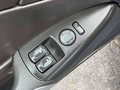 Used 2007 Chevrolet Corvette Coupe w/ Preferred Equipment Group RWD image 13