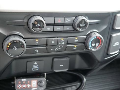 New 2026 Ford F250 XL w/ XL Off-Road Package AWD/4WD image 19