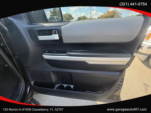 Used 2014 Toyota Tundra Limited w/ Limited Premium Package RWD image 29