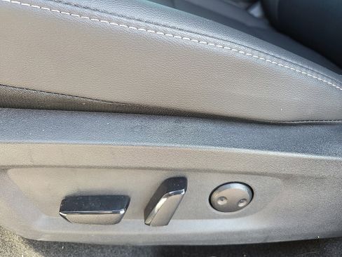 New 2025 Nissan Murano SV image 14