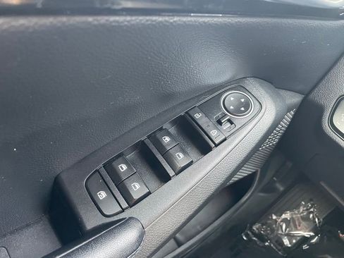 Used 2021 Kia Seltos S AWD/4WD image 26