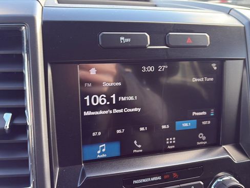 Used 2016 Ford F150 XLT w/ Equipment Group 302A Luxury image 11