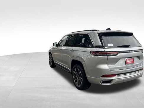 New 2025 Jeep Grand Cherokee Overland w/ Adv Protech Group III image 4