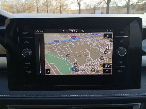 New 2026 Volkswagen Taos SEL AWD/4WD image 19