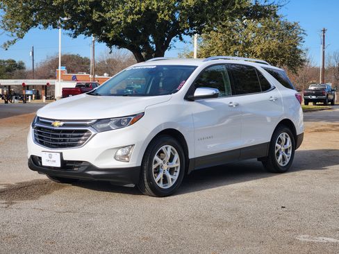 Used 2020 Chevrolet Equinox Premier image 3