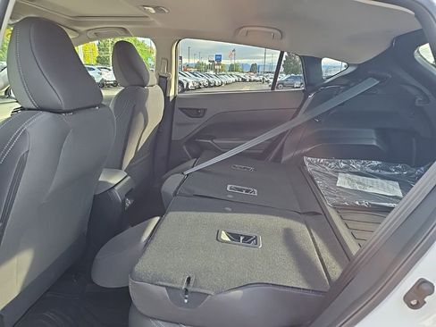 New 2025 Subaru Crosstrek 2.5i Premium image 18