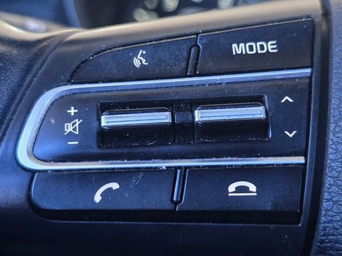 Used 2018 Kia Stinger Premium image 12