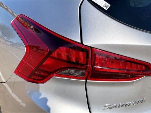 Used 2023 Hyundai Santa Fe SEL image 31