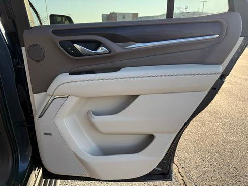 Used 2021 GMC Yukon Denali w/ Denali Premium Package image 44