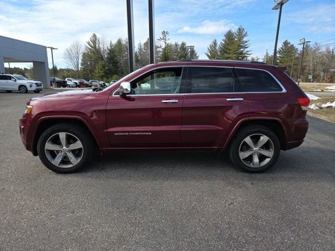 Used 2016 Jeep Grand Cherokee Overland w/ Advanced Technology Group image 4