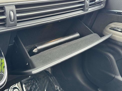 Used 2023 Lincoln Corsair Standard AWD AWD w/ Equipment Group 101A image 11