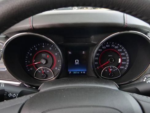 Used 2015 Chevrolet SS RWD image 2