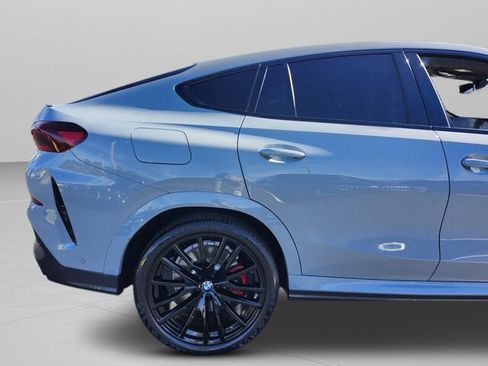 Certified 2024 BMW X6 M60i w/ Dynamic Handling Package image 40