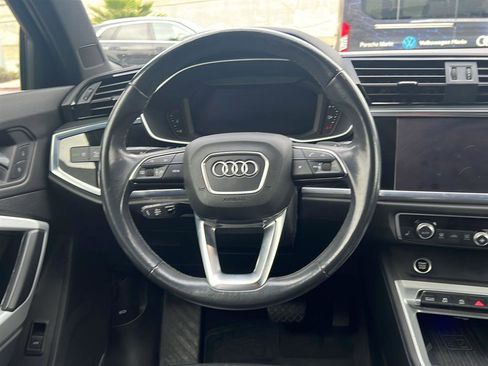 Certified 2021 Audi Q3 2.0T Premium Plus w/ Premium Plus Package image 10