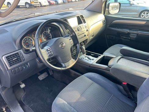 Used 2010 Nissan Armada SE image 12