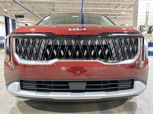 New 2026 Kia Carnival EX image 27