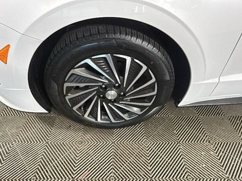 Used 2023 Hyundai Sonata SEL FWD image 10