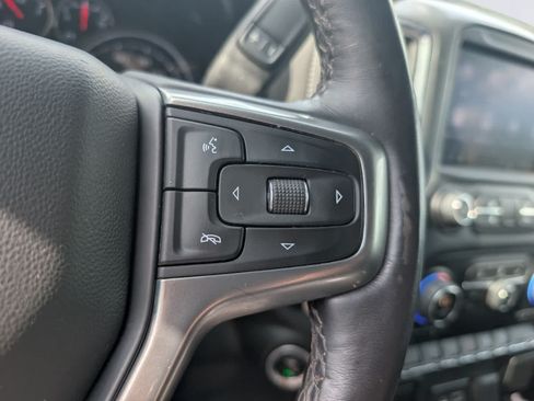 Certified 2022 Chevrolet Silverado 1500 LT AWD/4WD image 24