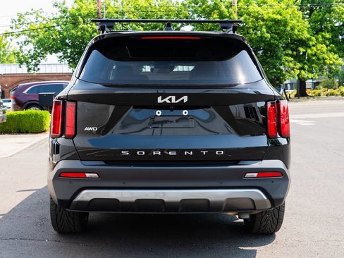 Used 2022 Kia Sorento SX Prestige w/ Rust Color Package AWD/4WD image 5