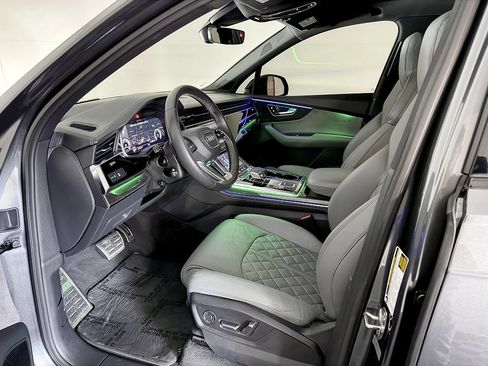 Used 2021 Audi SQ7 Premium Plus w/ Executive Package AWD/4WD image 36