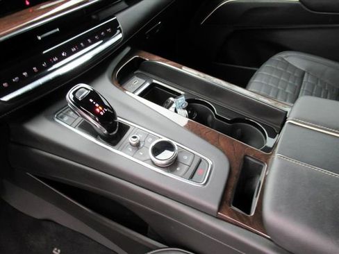 Used 2023 Cadillac Escalade Premium Luxury Platinum w/ LPO, Floor Liner Package image 19