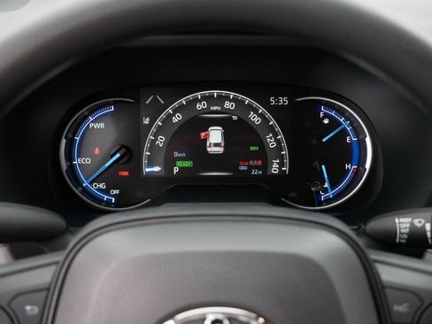 Certified 2025 Toyota RAV4 XLE w/ Convenience Package image 21