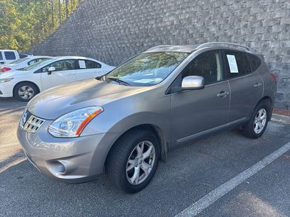 Used 2011 Nissan Rogue SV
