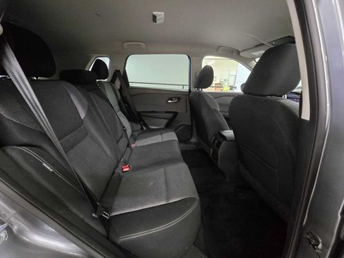 Used 2023 Nissan Rogue SV FWD image 12