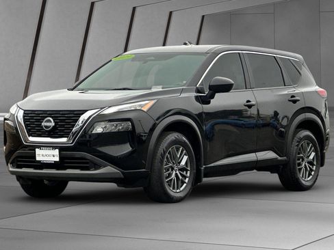 Used 2023 Nissan Rogue S image 8