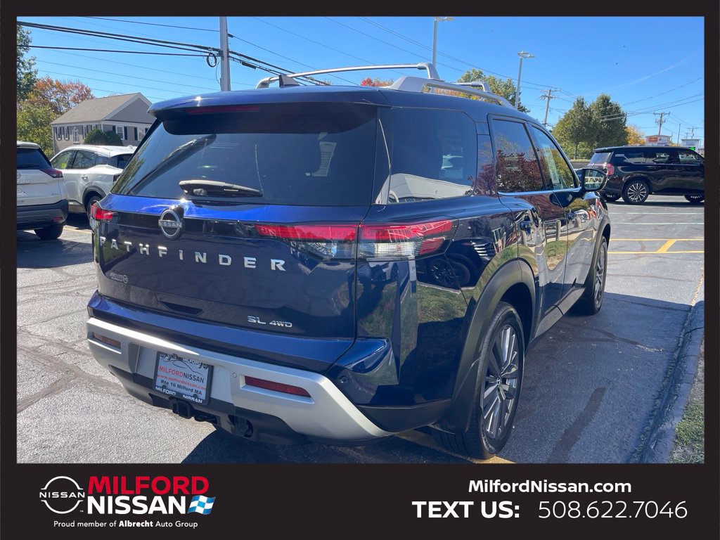 Certified 2023 Nissan Pathfinder SL w/ SL Premium Package AWD/4WD image 5
