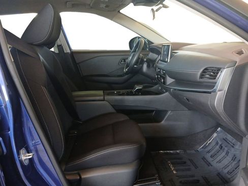 Used 2023 Nissan Rogue S FWD image 15
