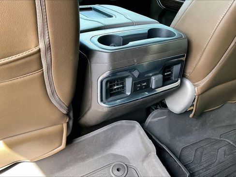Used 2020 GMC Sierra 1500 Elevation w/ Elevation Value Package RWD image 33