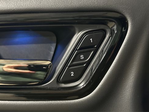 Used 2022 Dodge Durango R/T AWD/4WD image 17