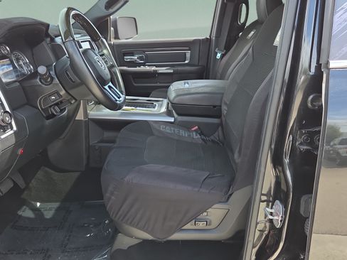 Used 2016 RAM 1500 Limited AWD/4WD image 9