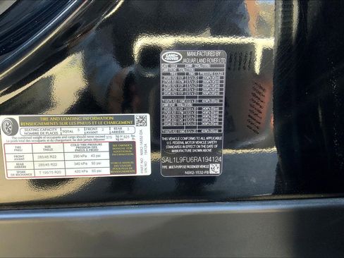 Used 2024 Land Rover Range Rover Sport Dynamic SE AWD/4WD image 33
