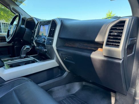 Used 2018 Ford F150 Lariat AWD/4WD image 24