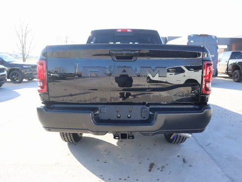 New 2026 RAM 2500 Tradesman AWD/4WD image 21