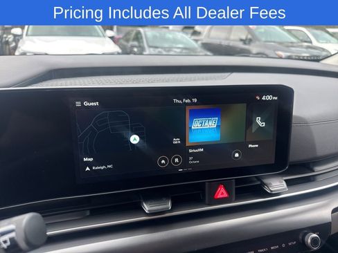 New 2026 Kia Carnival LX FWD image 3