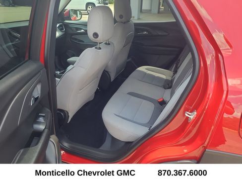 Used 2026 Chevrolet TrailBlazer LT FWD image 15
