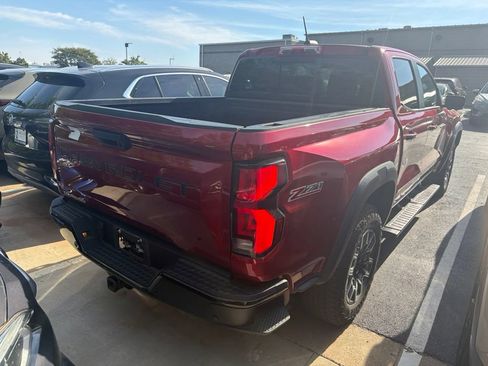 Used 2024 Chevrolet Colorado Z71 w/ Z71 Convenience Package 2 AWD/4WD image 5