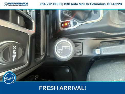 Used 2025 Jeep Gladiator Sport AWD/4WD image 26