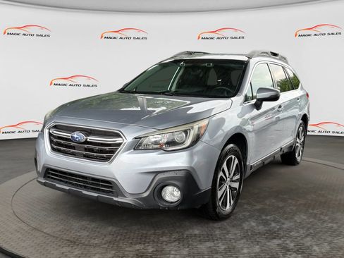 Used 2019 Subaru Outback 2.5i Limited AWD/4WD image 1