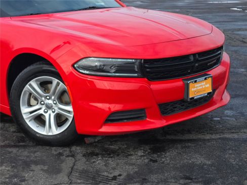 Certified 2023 Dodge Charger SXT image 2