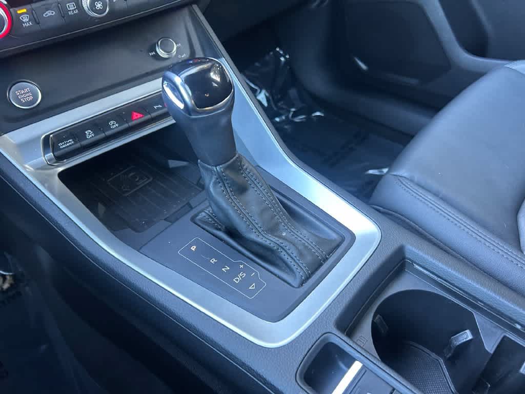 Used 2020 Audi Q3 2.0T Premium Plus w/ Premium Plus Package AWD/4WD image 18
