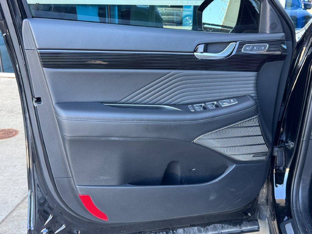 Used 2025 Hyundai Palisade Calligraphy AWD/4WD image 18